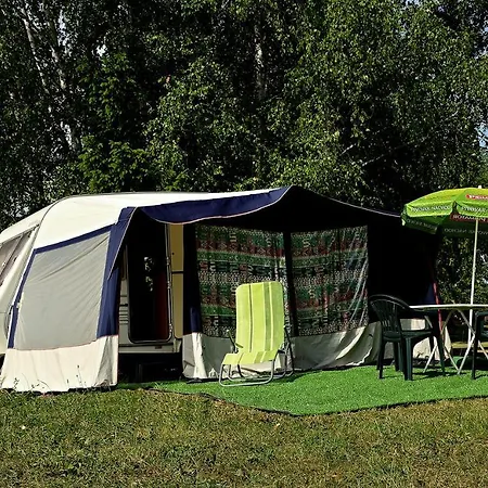 Kemping Karavan U Goldy Czeska Skalica
